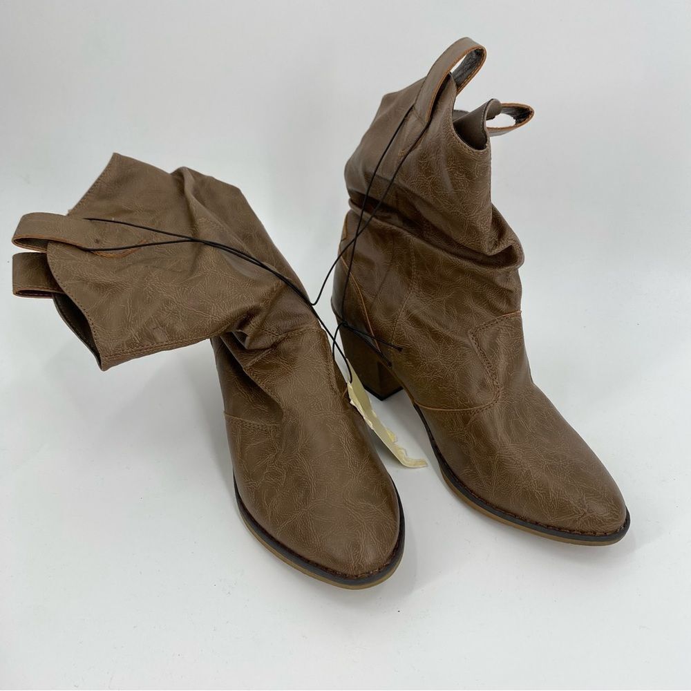 Charles Albert Tan Heeled Boots size 11